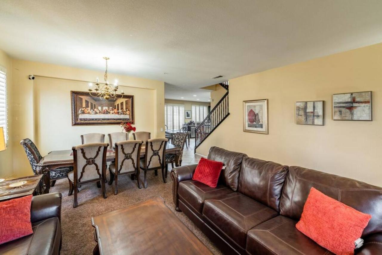 Family-Friendly 4Br Home - Spacious - Great Location Fontana Buitenkant foto